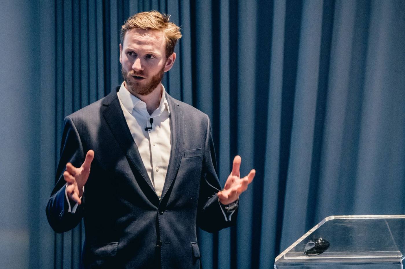 Building resilience with motivational speaker Mark Agnew